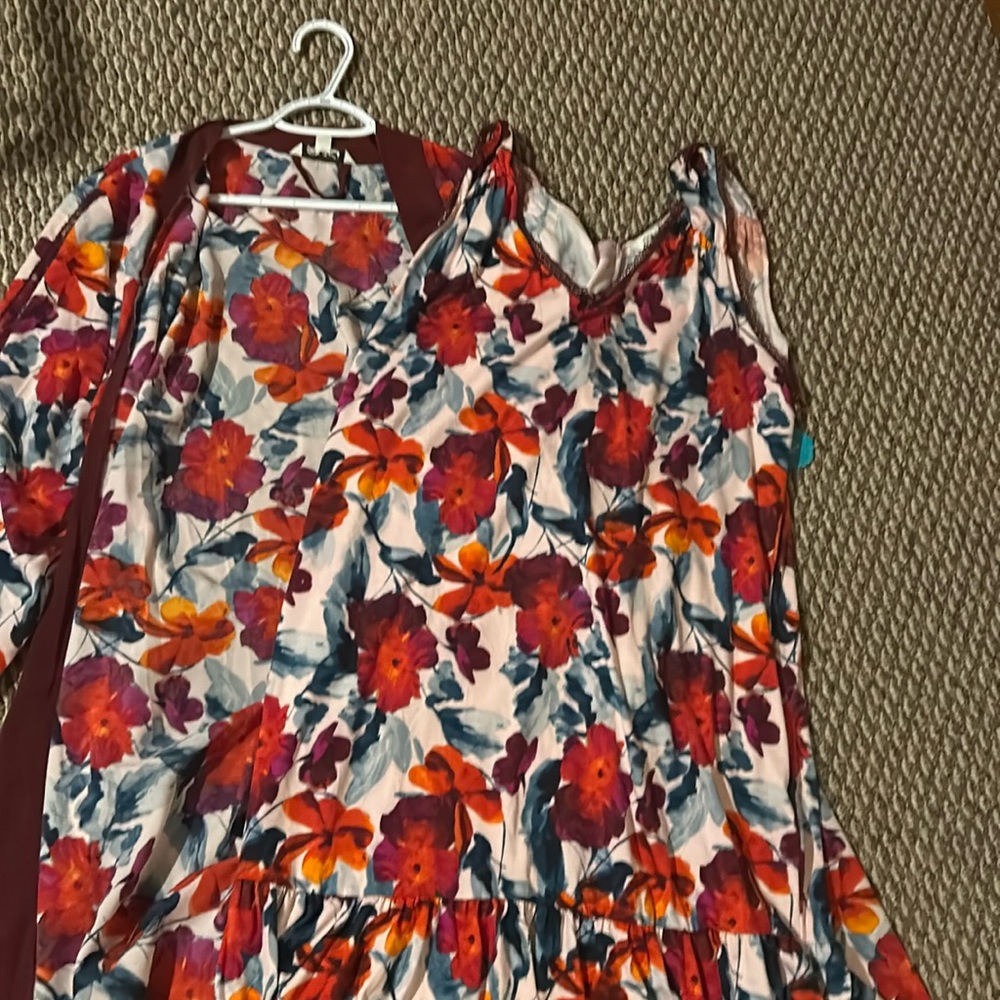 Women’s XL Pioneer woman nightgown/robe